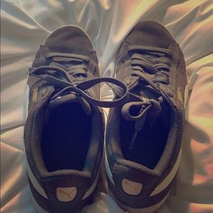 grey shoes, i’ve only worn ONCE!